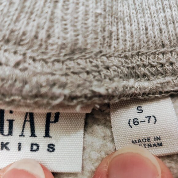 Gap Sweatsuit Three Piece Bundle, Size S (6-7), Excellent Used Condition! (EUC) - Picture 5 of 7